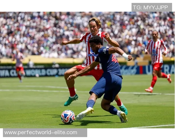 西甲激战：马竞与巴黎圣日耳曼鏖战成平局精彩集锦回顾