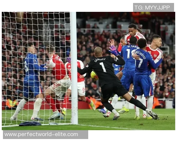 欧联杯冷门对决阿森纳与切尔西激战成平局帽子戏法引发全场热议